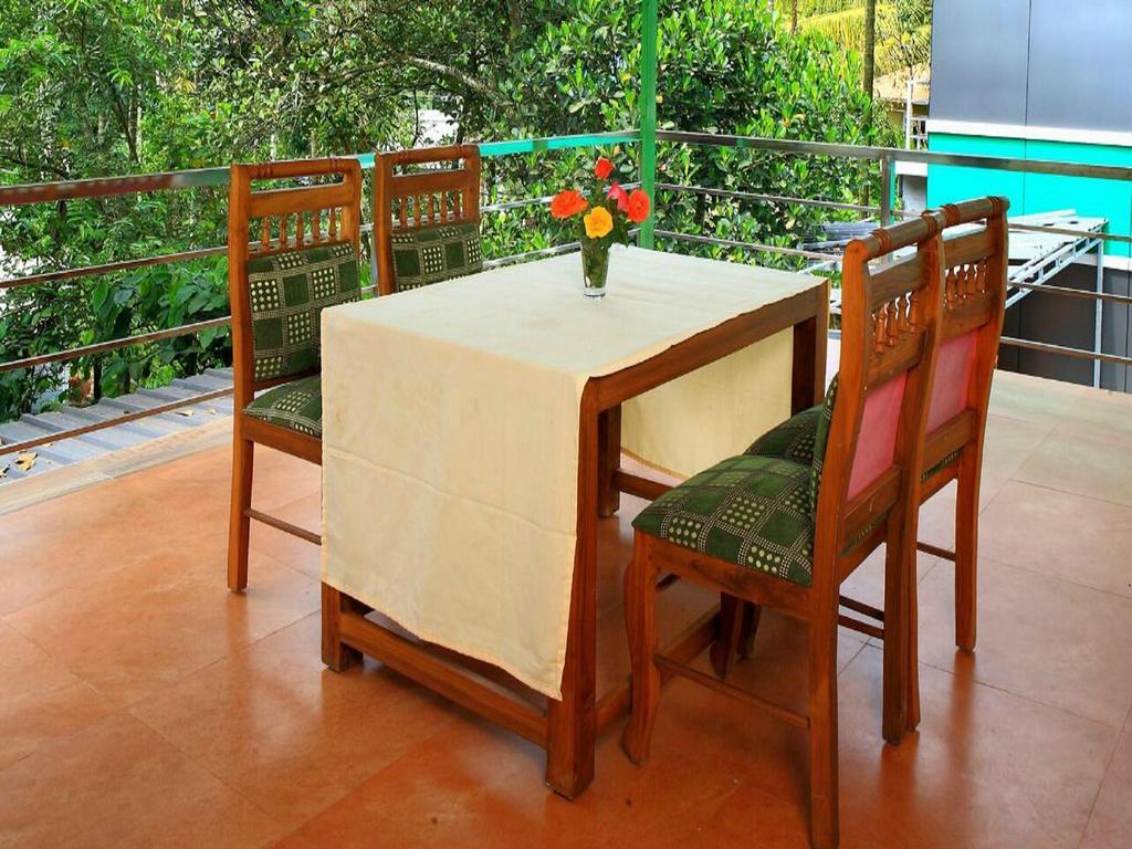 Thekkady Spice Valley Holiday Hotel Εξωτερικό φωτογραφία